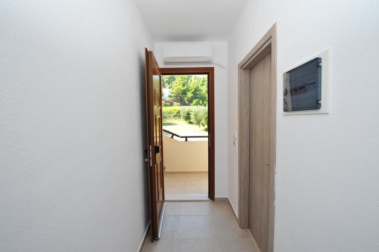 Skentos Apartments Sea View Polychrono Bagian luar foto