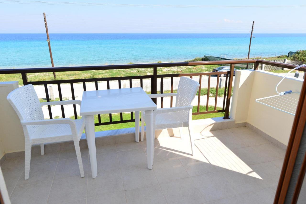 Skentos Apartments Sea View Polychrono Bagian luar foto