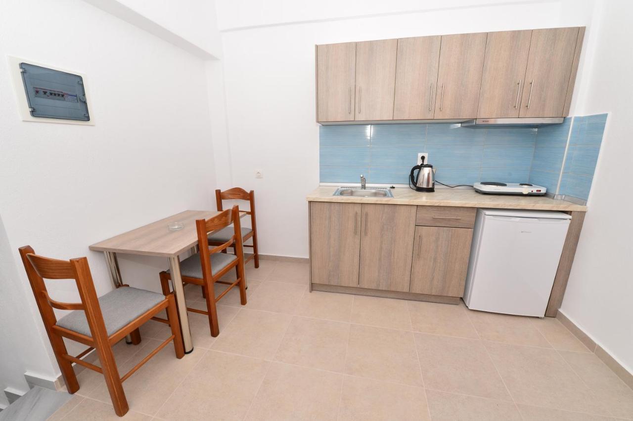 Skentos Apartments Sea View Polychrono Bagian luar foto