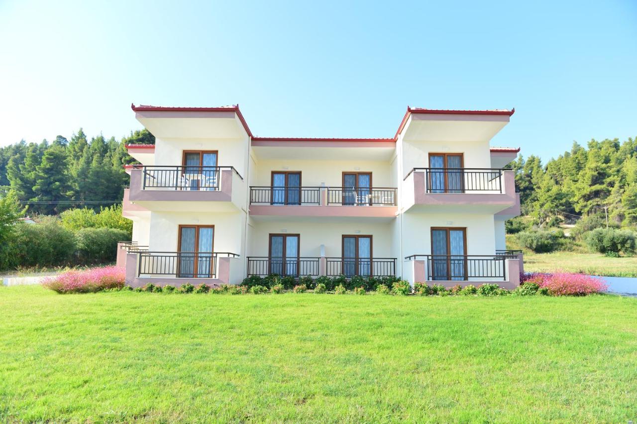 Skentos Apartments Sea View Polychrono Bagian luar foto